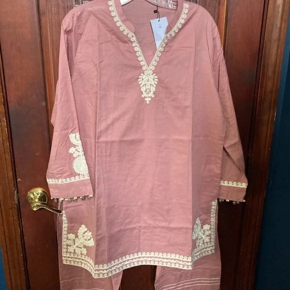 Khaadi Mauve Tunic with Cream embroidery and Trim - Picture 1 of 16